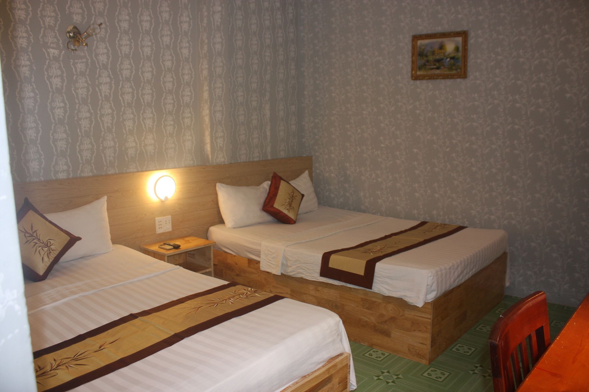 Khách sạn Koniko